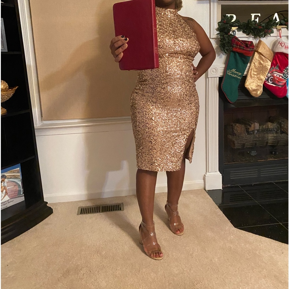 Gold Sparkling Sequins Dress